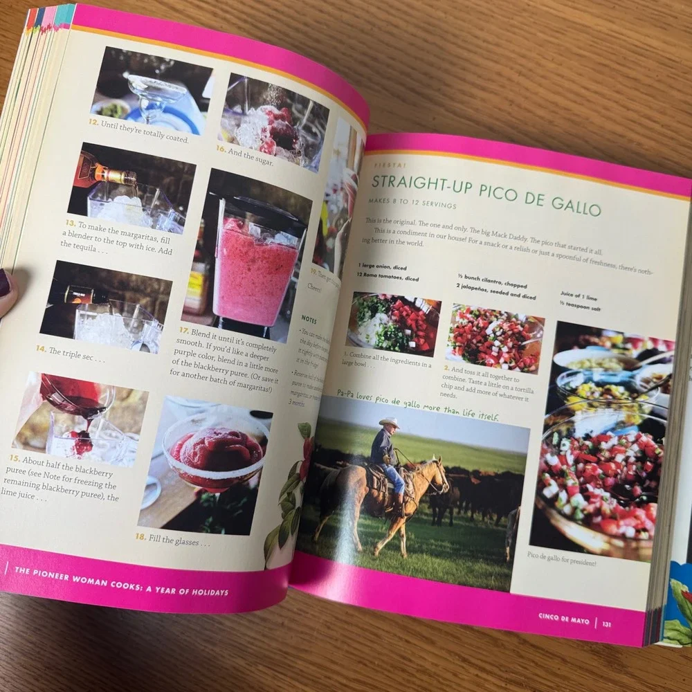 The Pioneer Woman Cooks A Year of Holidays Ree‎ Drummond Hardcover Cookbook